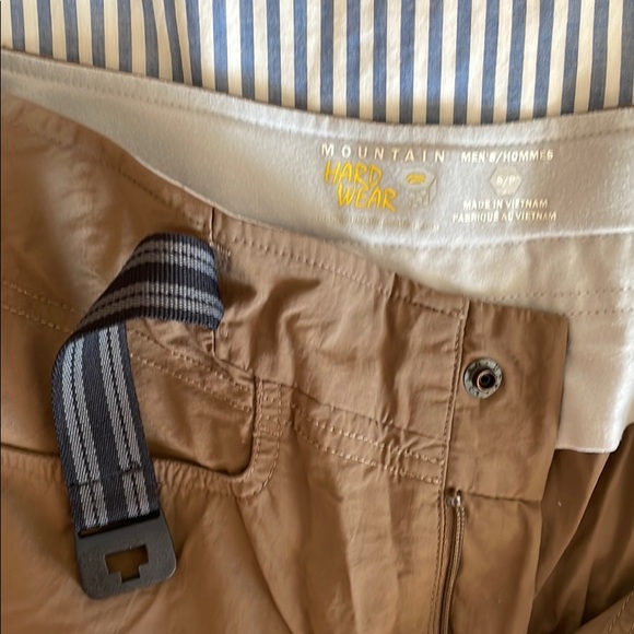 Mountain Hardwear Quick-Dry Shorts - Picture 2 of 4